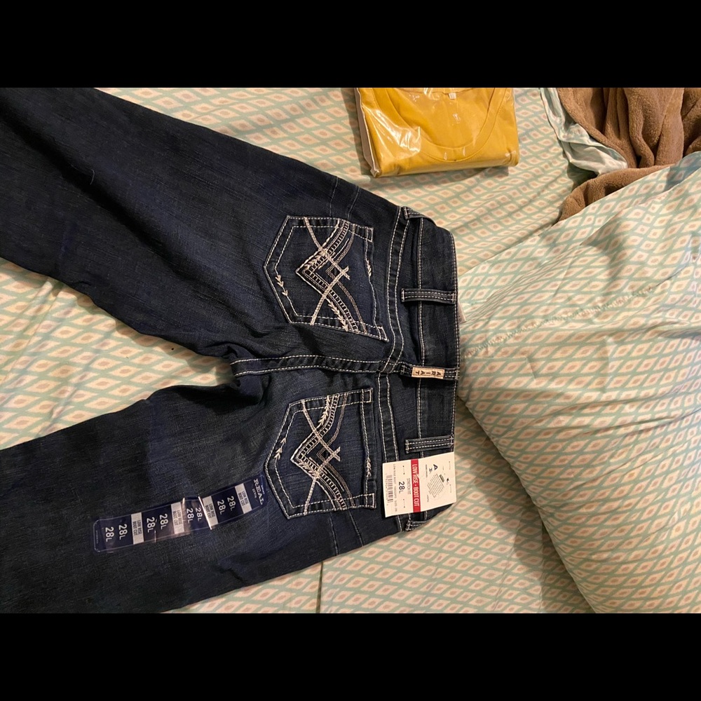 Women’s jeans